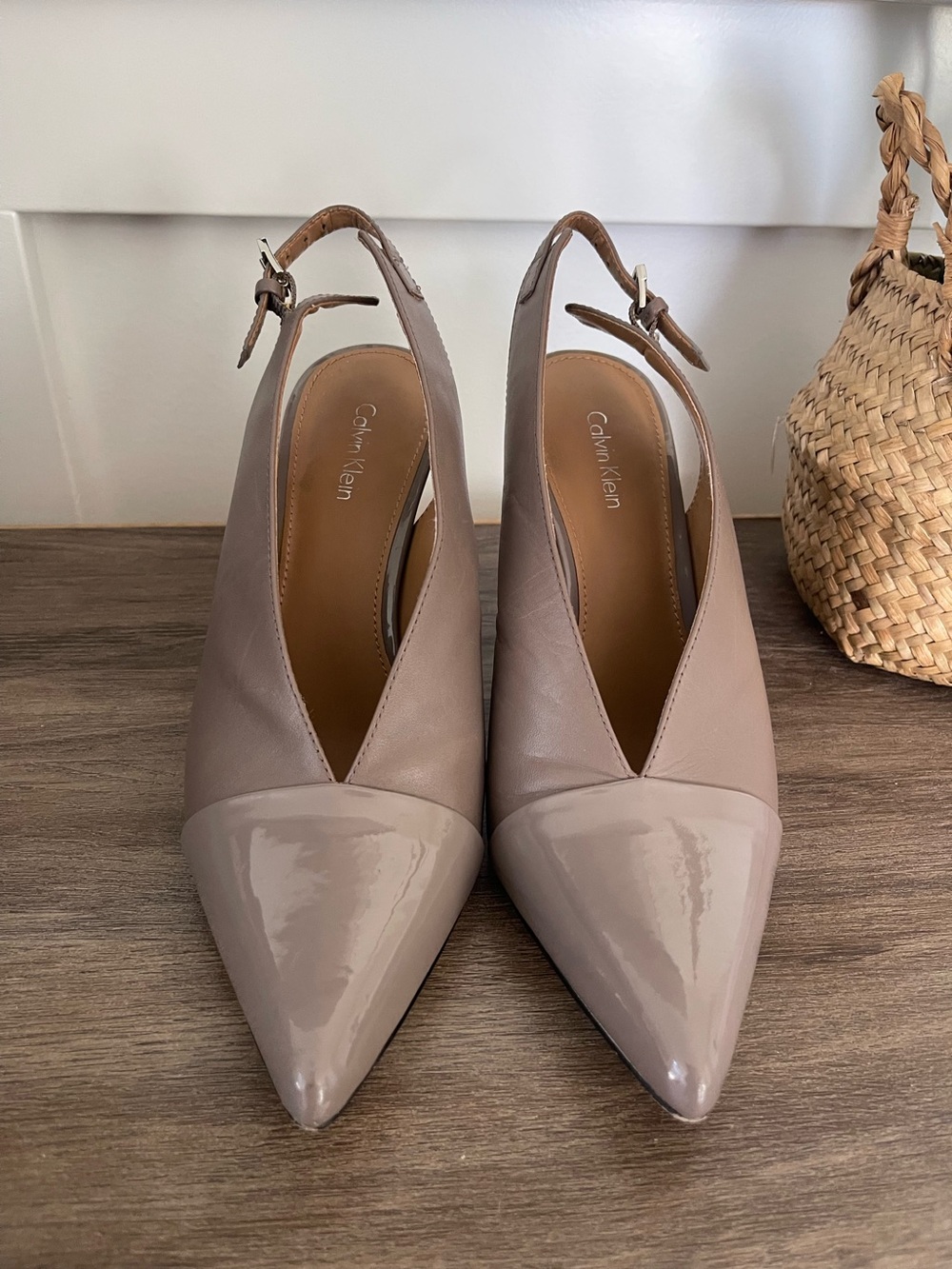 Calvin Klein Women's Taupe Slingback Pointed Toe Pumps Sz 9
